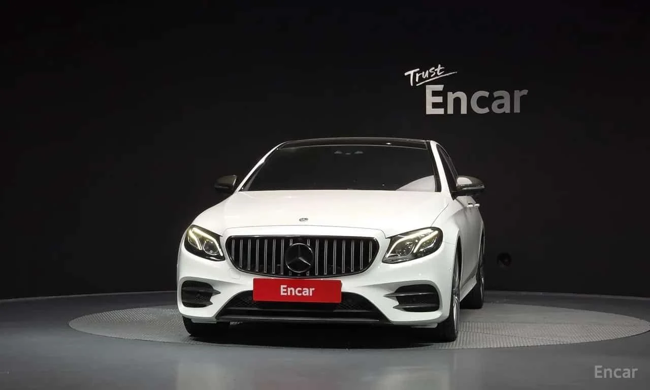 Mercedes-Benz E 300 КРАЙНА ЦЕНА ДО БЪЛГАРИЯ * АВТОКРЕДИТ, снимка 3 - Автомобили и джипове - 55571526