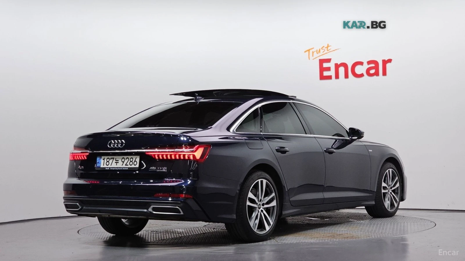 Audi A6 QUATTRO* 45TFSI* PREMIUM* DISTRONIC* 360* ОБДУХВАН, снимка 2 - Автомобили и джипове - 55998729