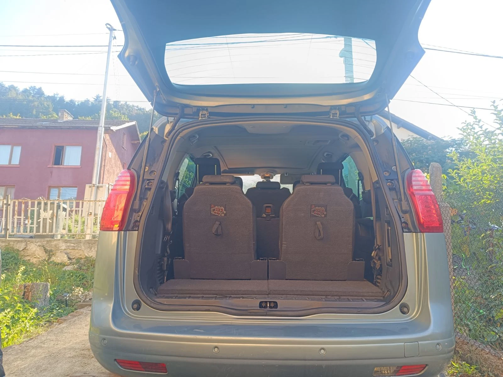 Peugeot 5008, снимка 5 - Автомобили и джипове - 56151771