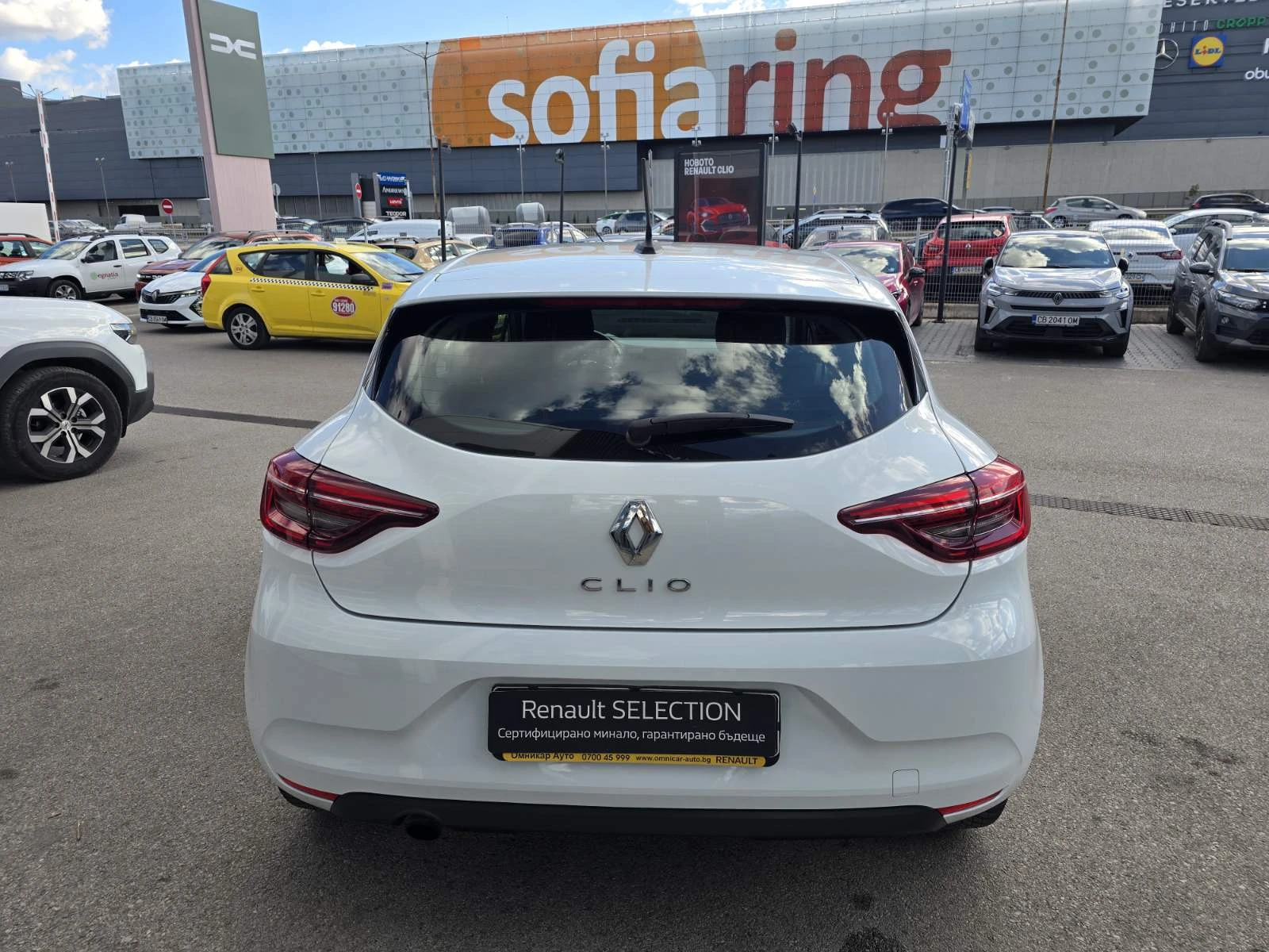 Renault Clio 1.0 TCe 100 автоматик, снимка 6 - Автомобили и джипове - 56311052