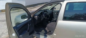 Dacia Duster 1.6, снимка 12