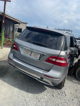  Mercedes-Benz ML 350