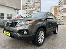 Kia Sorento 2.4i* 4x4* 7МЕСТА* АВТОМАТ* * , снимка 1