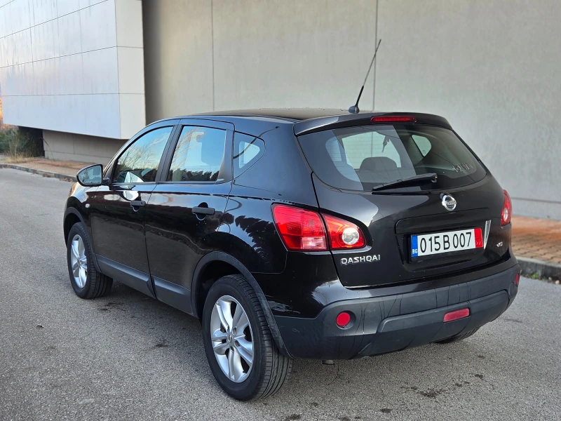 Nissan Qashqai 1.5DCi 6 скорости ОТЛИЧЕН, снимка 4 - Автомобили и джипове - 52847404