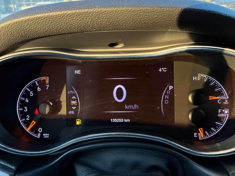 Jeep Grand cherokee 2018 Altitude IV * CARFAX * БЕЗ ПЪРВОНАЧАЛНА ВНОСК, снимка 8 - Автомобили и джипове - 53176086