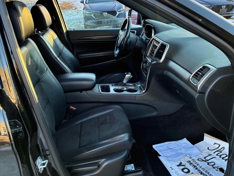 Jeep Grand cherokee 2018 Altitude IV * CARFAX * БЕЗ ПЪРВОНАЧАЛНА ВНОСК, снимка 12 - Автомобили и джипове - 53176086