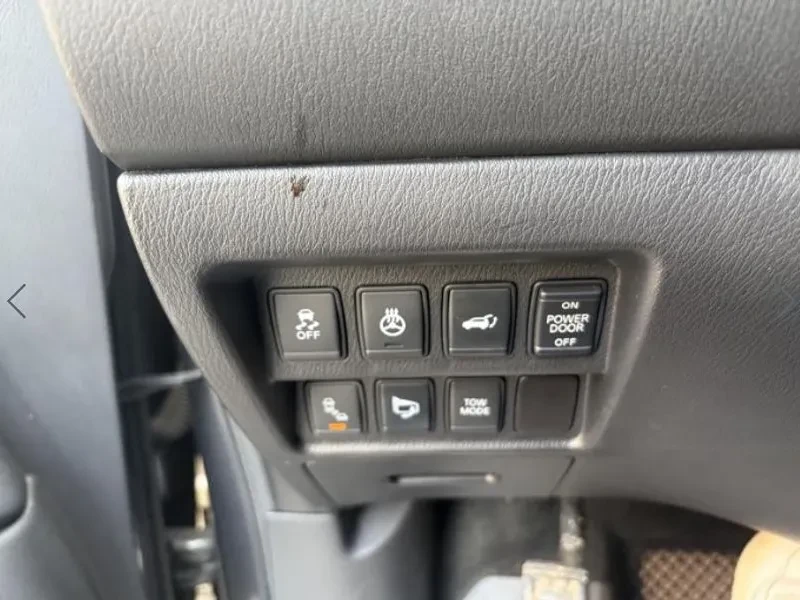 Nissan Pathfinder 3.5 4WD, снимка 10 - Автомобили и джипове - 55740402