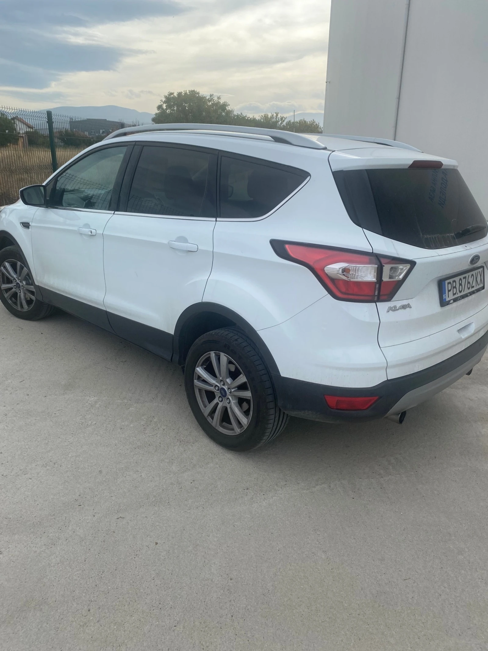 Ford Kuga  - изображение 5