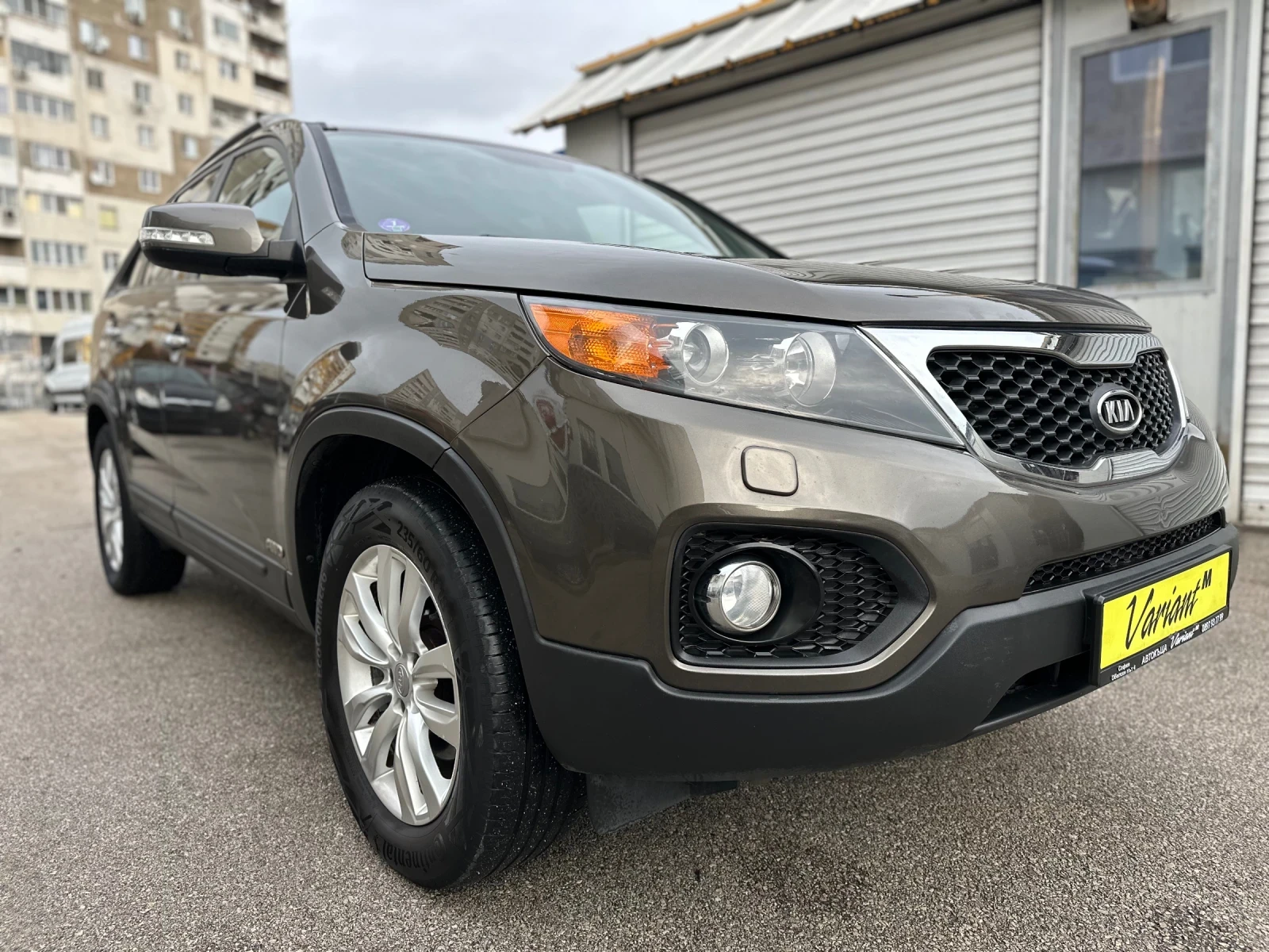 Kia Sorento 2.4i* 4x4* 7МЕСТА* АВТОМАТ* *  - изображение 8