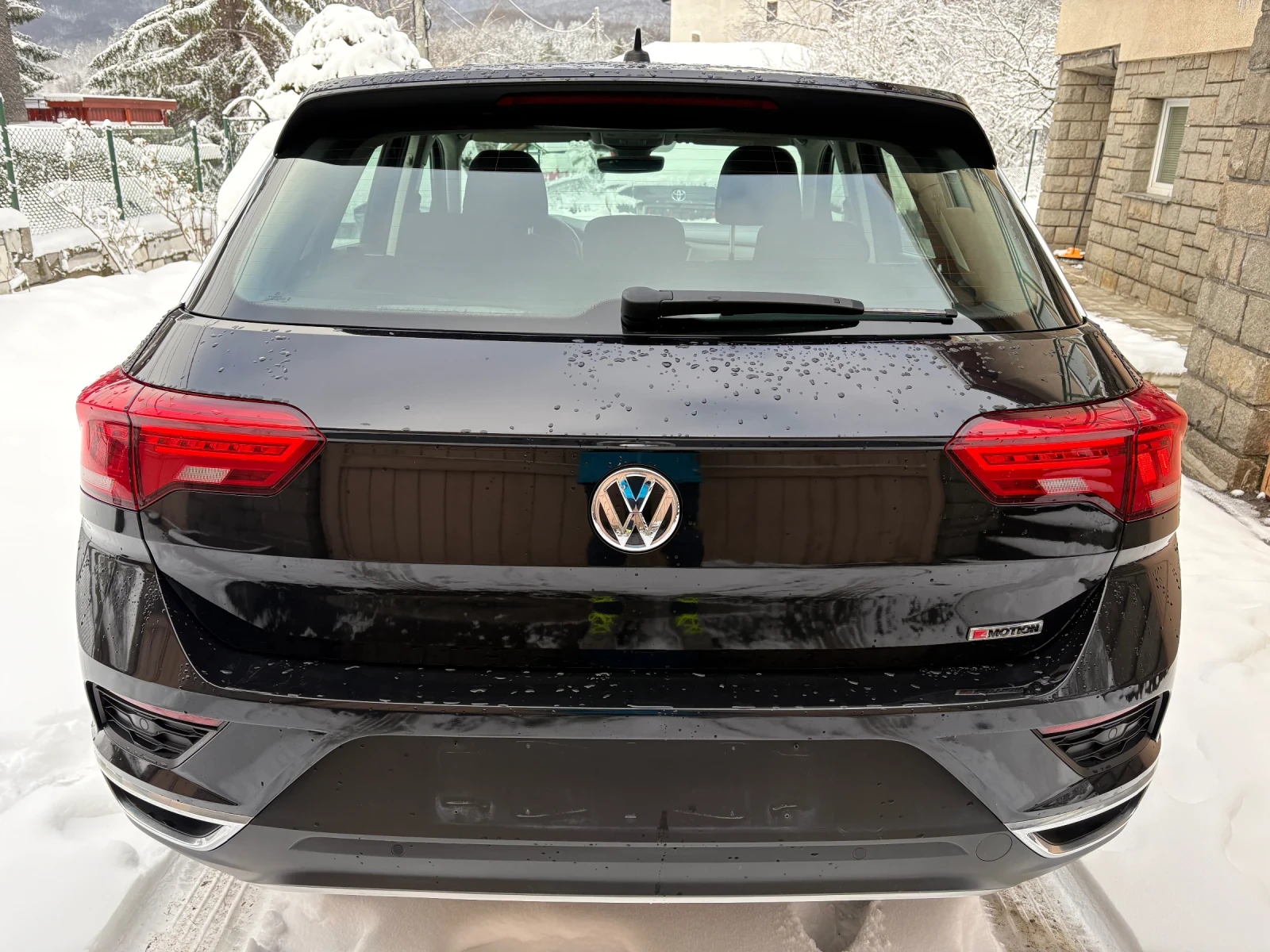 VW T-Roc 2.0TDI 4Motion Автоматик 10.2020г - изображение 3