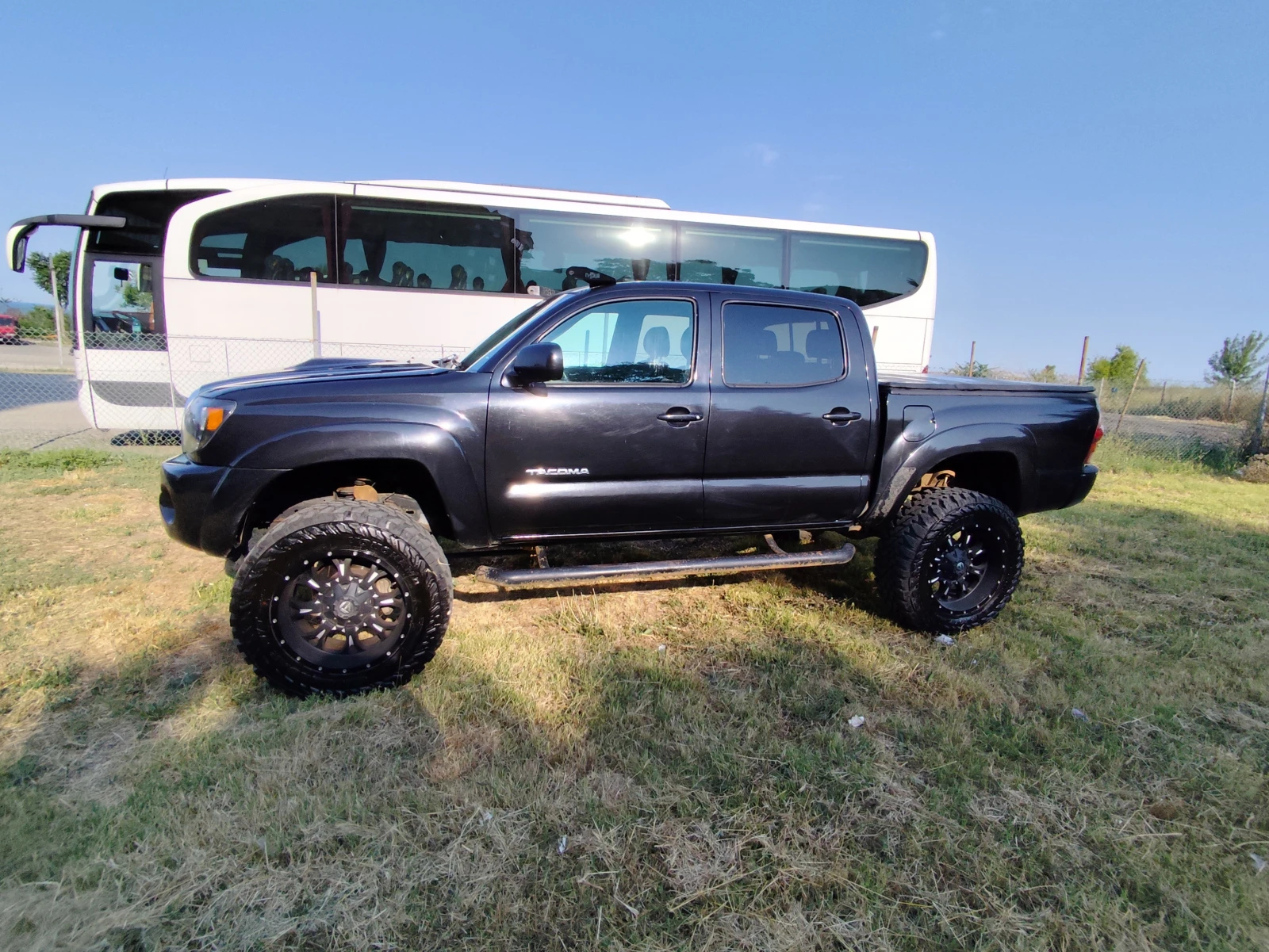 Toyota Tacoma товарен 4X4 - изображение 5