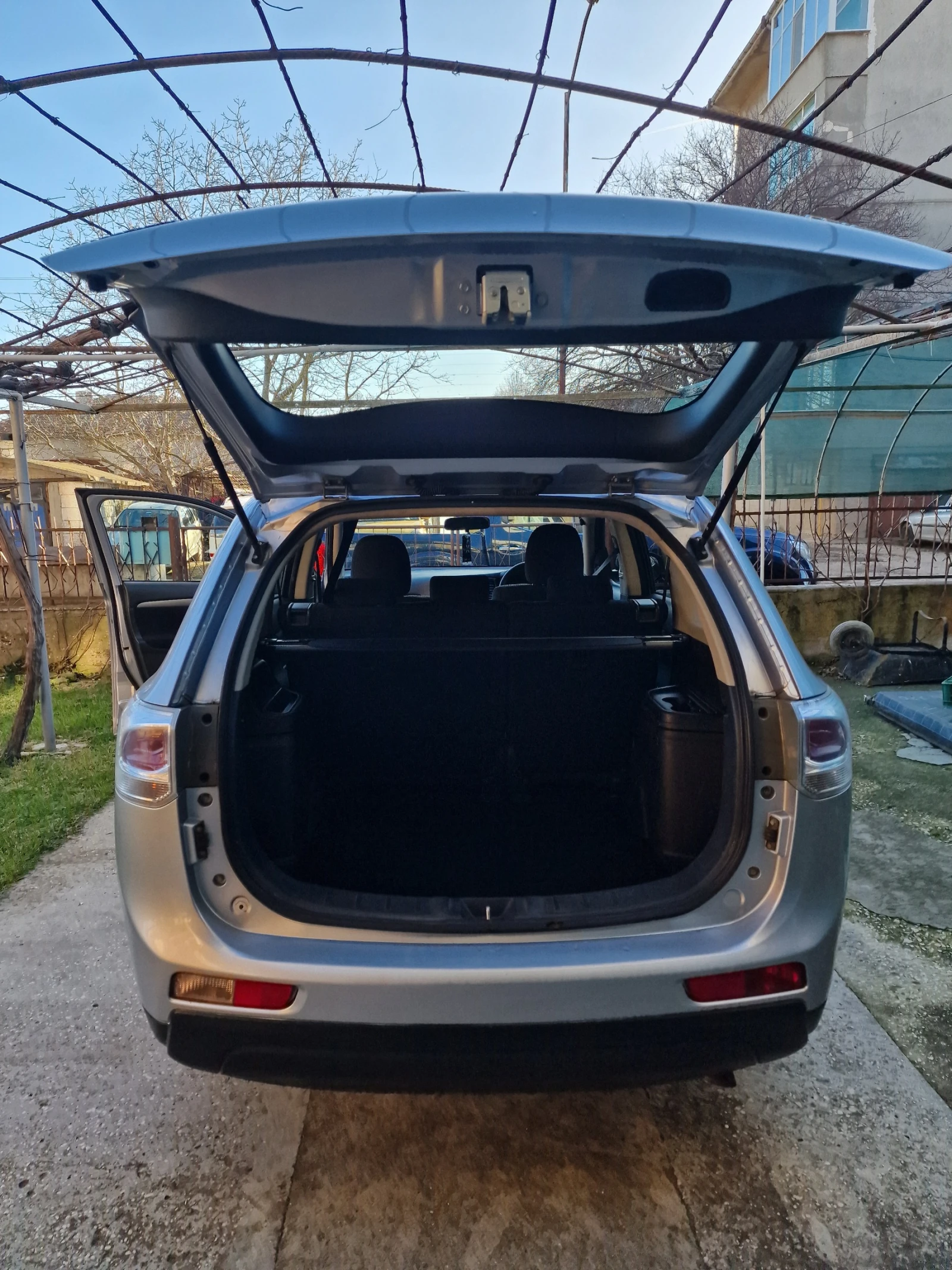 Mitsubishi Outlander  - изображение 9