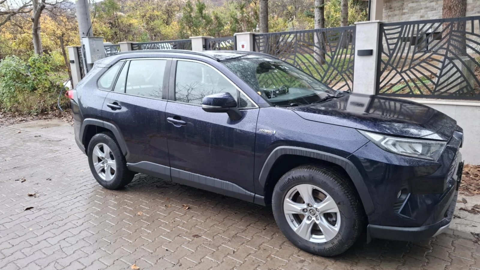 Toyota Rav4 2.5 HYBRID - изображение 4