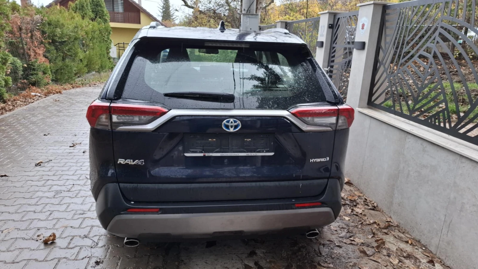 Toyota Rav4 2.5 HYBRID - изображение 3