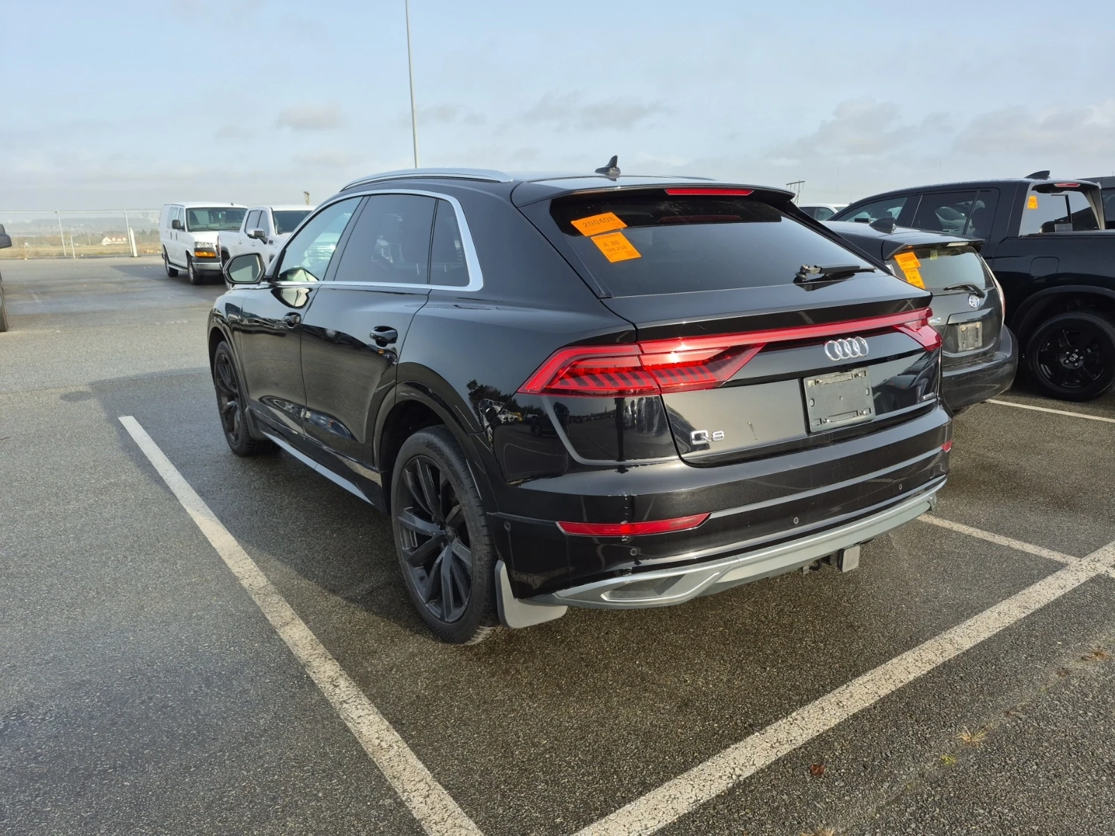 Audi Q8 * TECHNIK* CARFAX * БЕЗ ПЪРВОНАЧАЛНА ВНОСКА - изображение 3