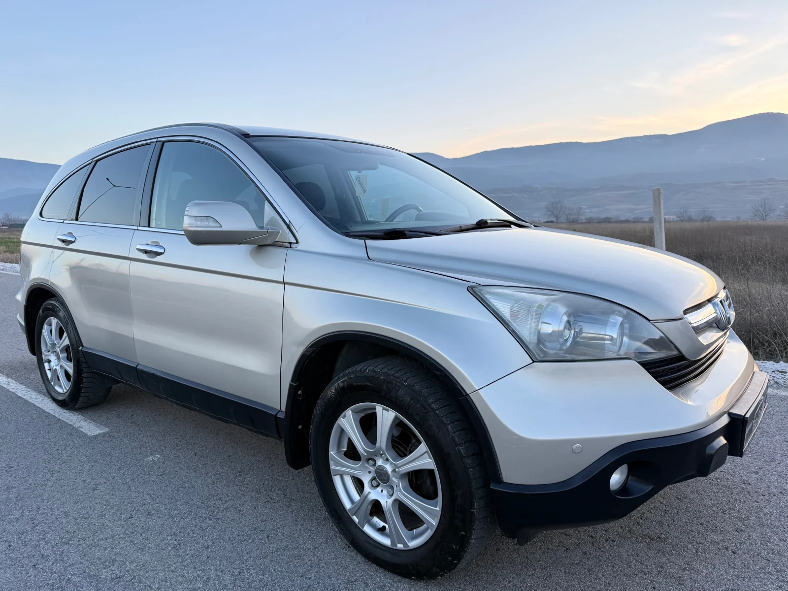 Honda Cr-v 2.2 CDTi 4X4 / NAVI / CAMERA / PARKTRONIC / XENON - изображение 3