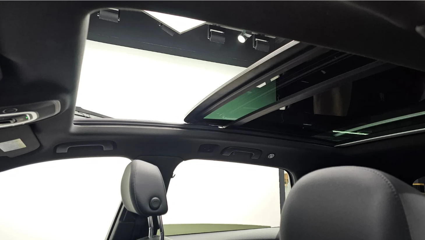 Audi Q7 S-Line* Distronic* ПАНО* 360* HUD - изображение 9