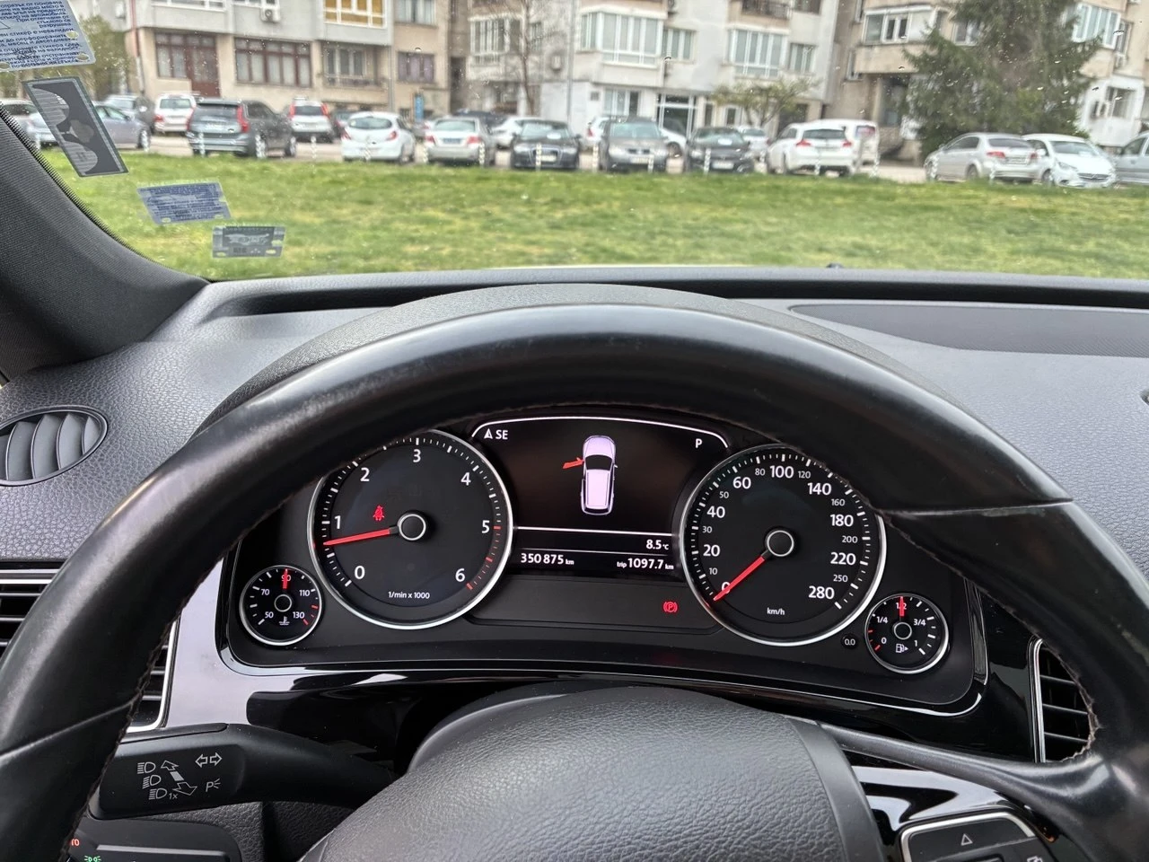 VW Touareg, снимка 16 - Автомобили и джипове - 54207840