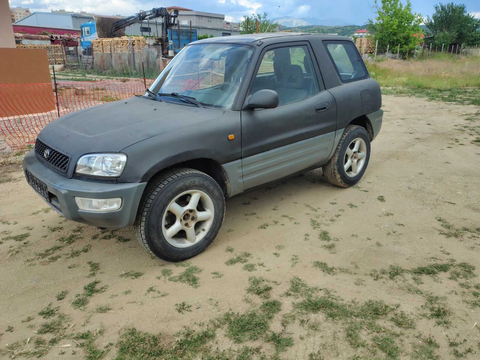 Toyota Rav4 Бензин 4x4, снимка 2 - Автомобили и джипове - 54745483