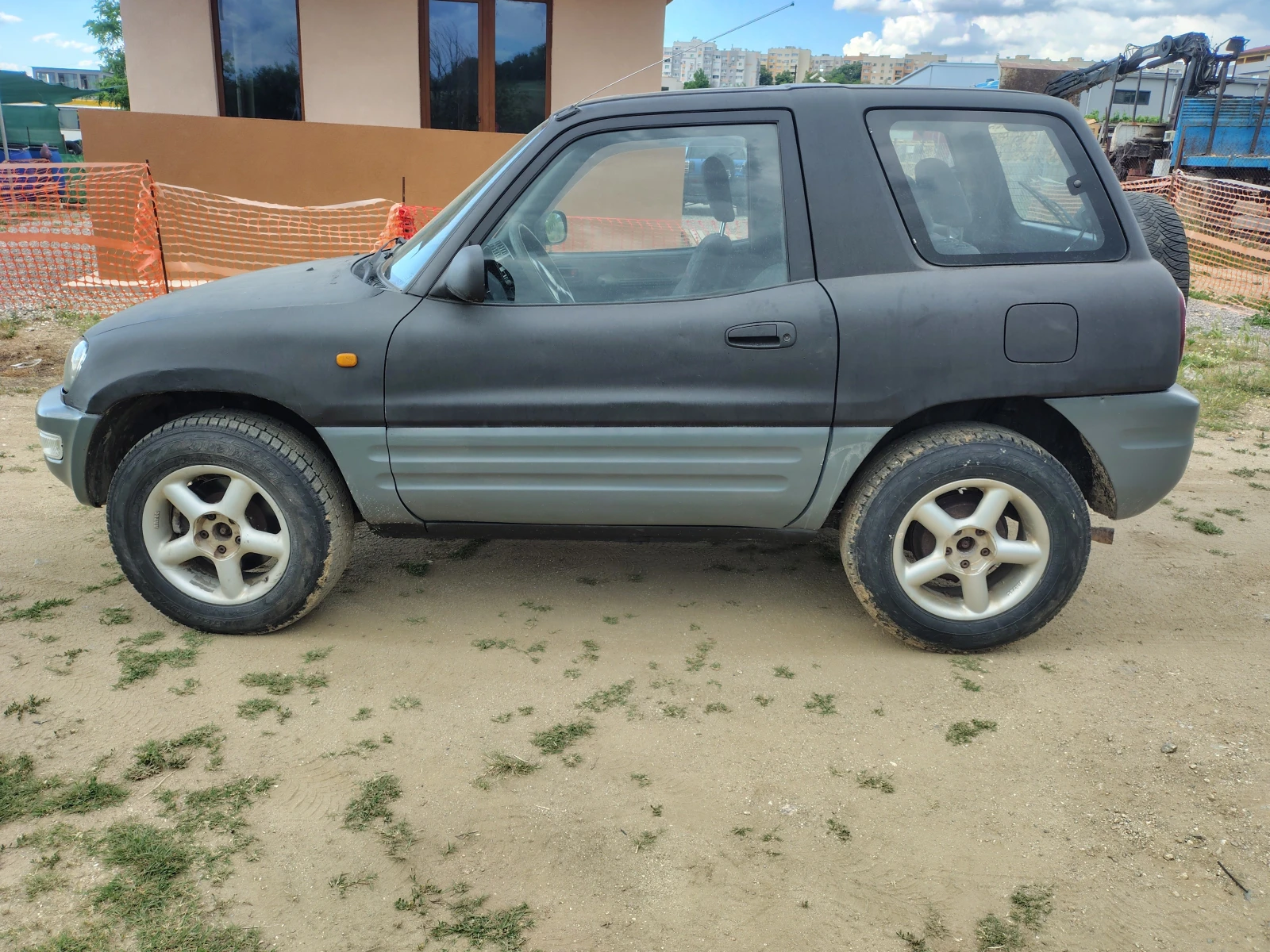 Toyota Rav4 Бензин 4x4, снимка 3 - Автомобили и джипове - 54745483
