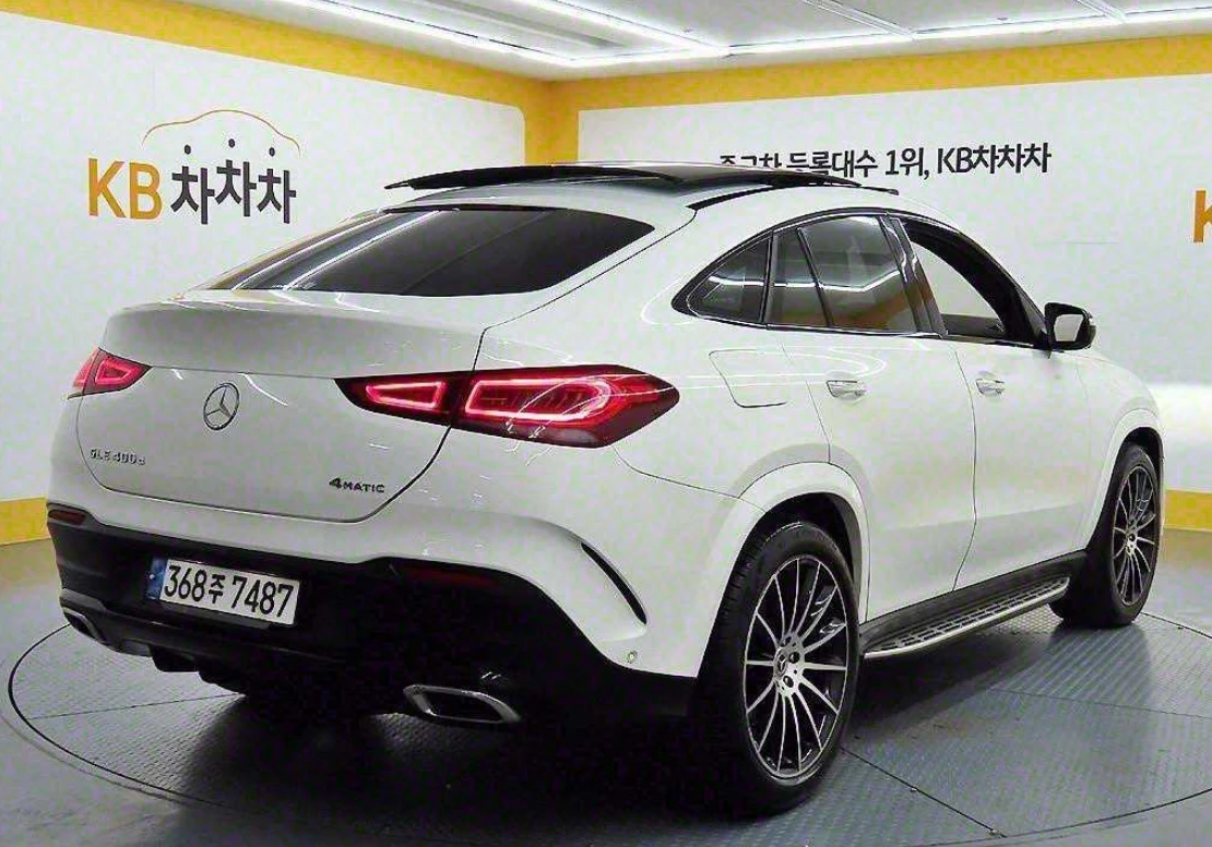 Mercedes-Benz GLE 400 4MATIC | COUPE | NIGHT PACKAGE | , снимка 5 - Автомобили и джипове - 54891107