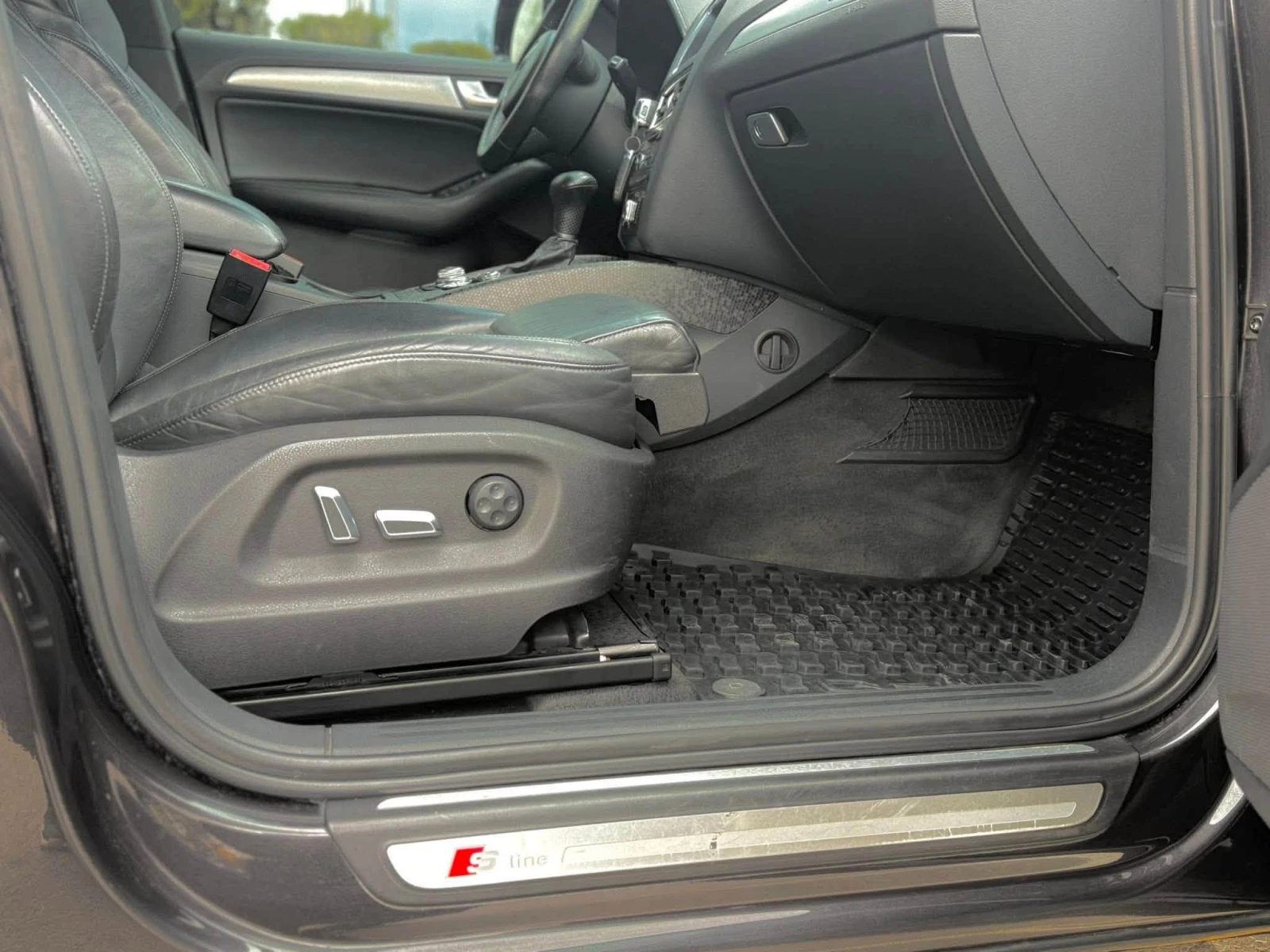Audi Q5 3.0 TDI 3 x S line !, снимка 17 - Автомобили и джипове - 55515479
