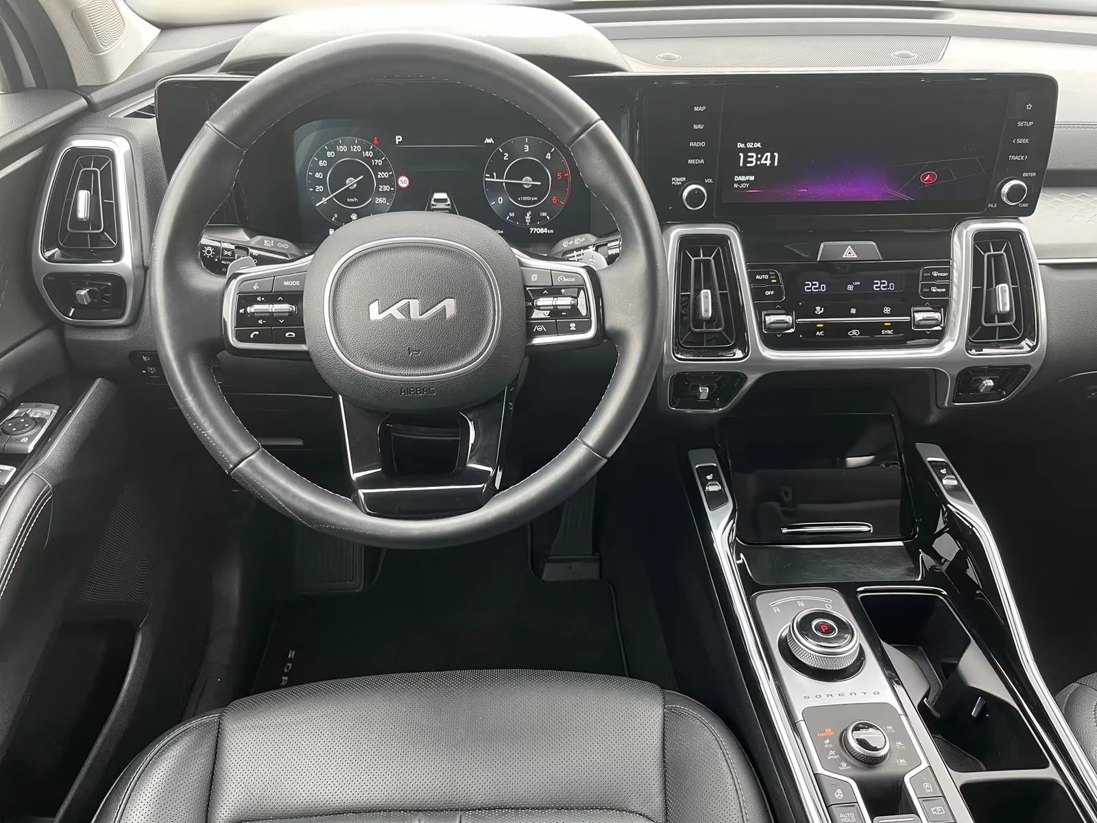 Kia Sorento 2.2CRDi/193HP/SPIRIT/4WD/CAM/NAVI/BOSE/LED/598q, снимка 5 - Автомобили и джипове - 55666539