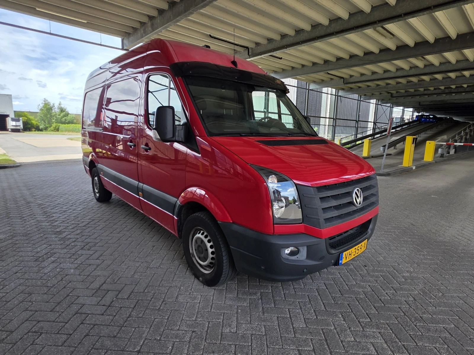 VW Crafter 2.0TDI/L3H2 | Mobile.bg � ����������� 2