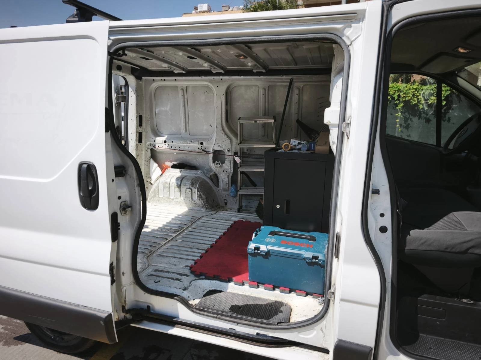 Opel Vivaro 1.9, снимка 12 - Бусове и автобуси - 55966488