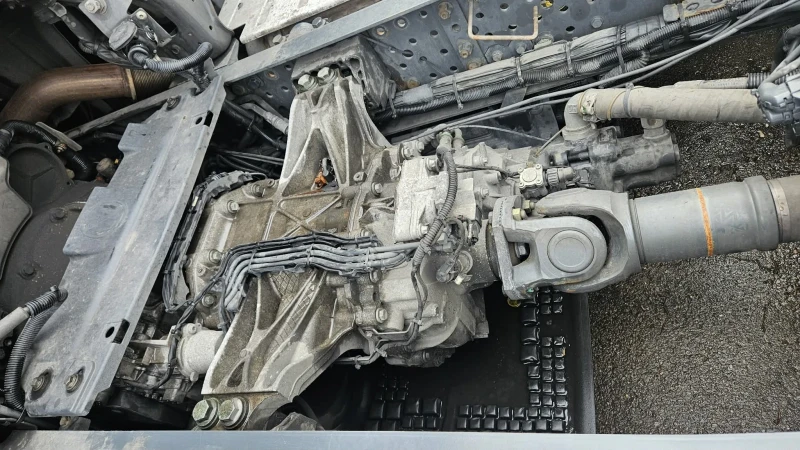 Mercedes-Benz Actros Actros   6 2018, снимка 2 - Камиони - 53456622