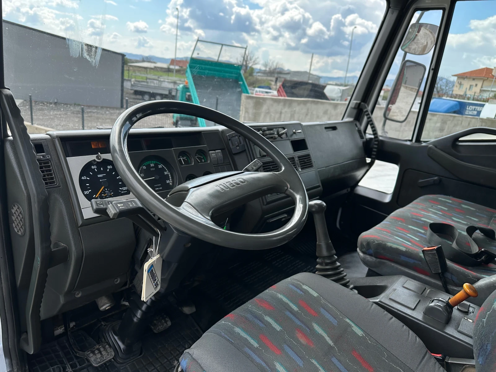 Iveco Eurocargo 80E15* Тристранен самосвал* 4.20м* Топ състояние - изображение 10