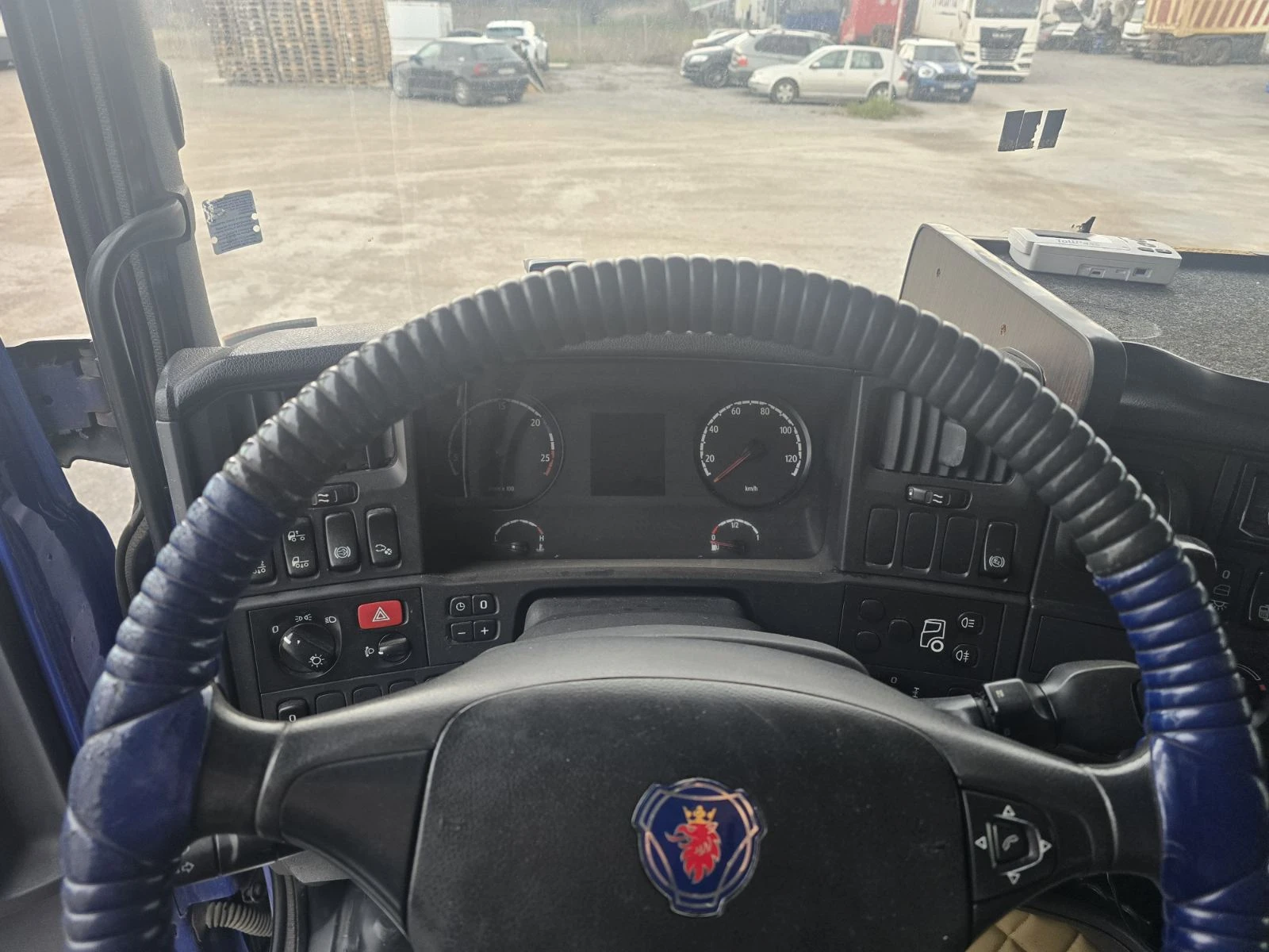 Scania R 420, снимка 4 - Камиони - 53962456