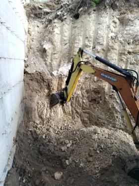 Багер Komatsu Pc 05, снимка 13