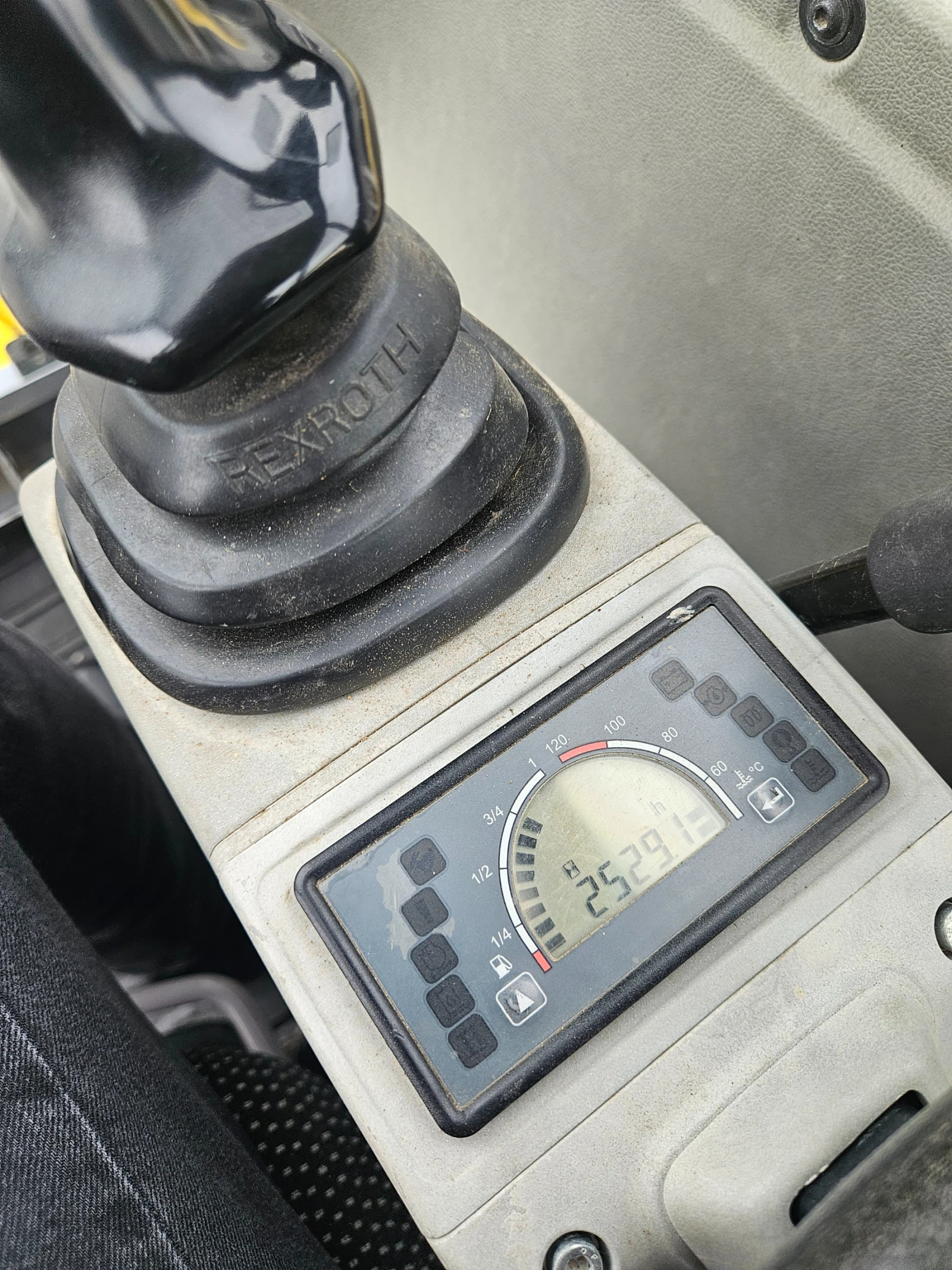 Багер Wacker EZ 38 НАЛИЧЕН, снимка 10 - Индустриална техника - 53820063