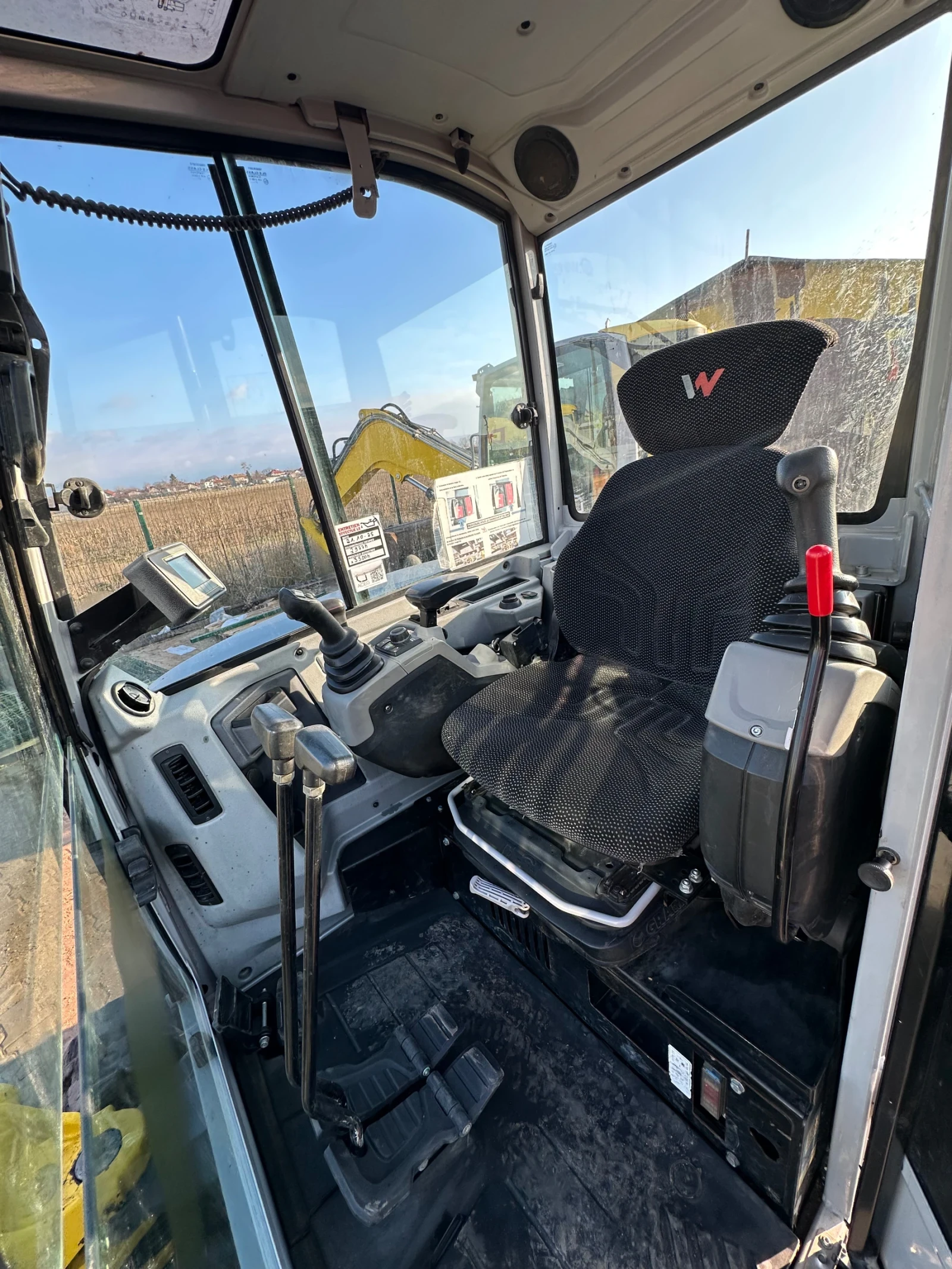 ����� Wacker EZ 36 ������� 2022�. | Mobile.bg � ����������� 8