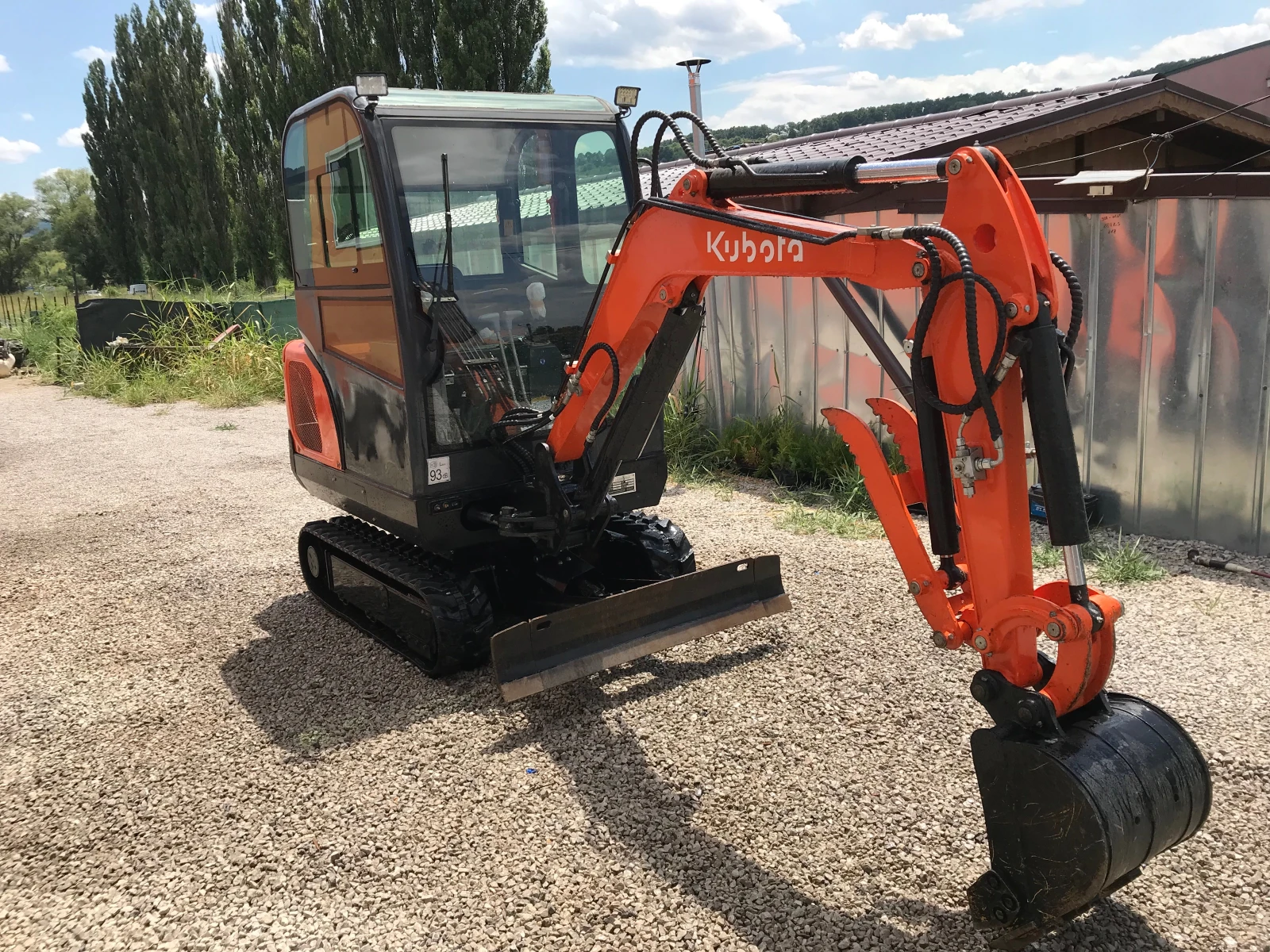 Багер Kubota 2 тона, КЛИМА