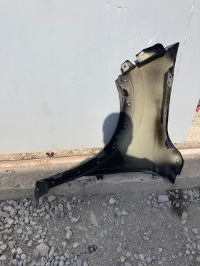 Десен калник за Kia Niro. Киа Ниро. 2022-25. Оригинален., снимка 4