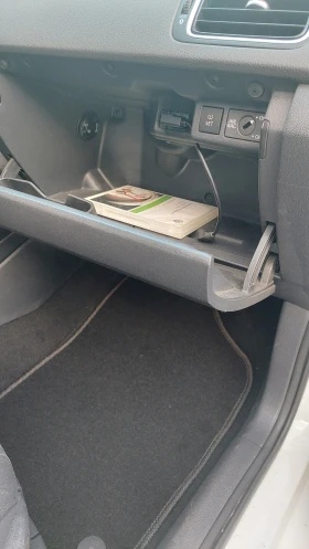 VW Polo 1.6 tdi R Line, снимка 13