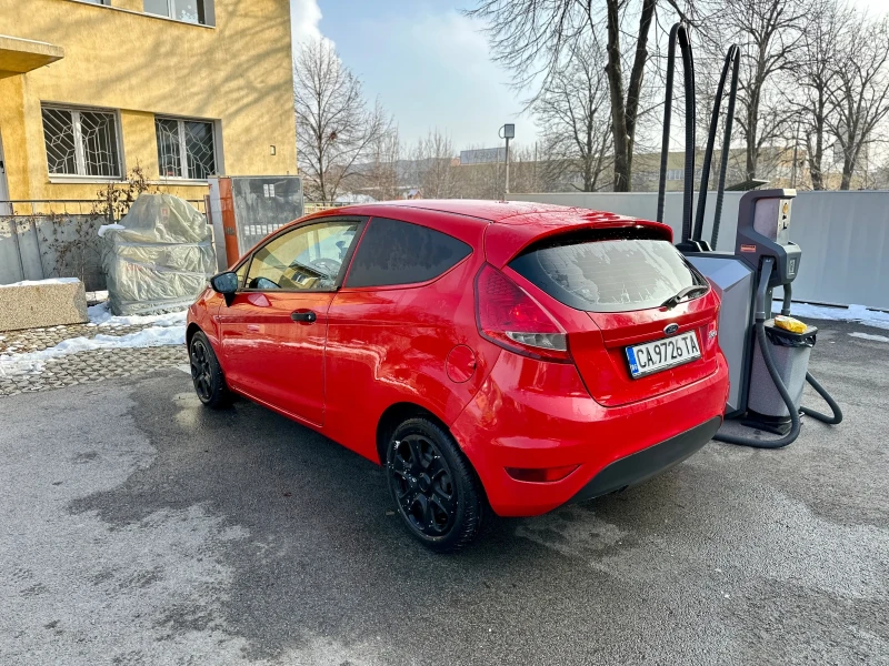 Ford Fiesta 1.4 TDCI, снимка 4 - Автомобили и джипове - 49165869