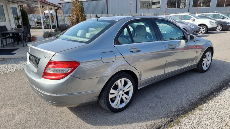 Mercedes-Benz C 220 2.2 CDI AUTOMATIC, снимка 4 - Автомобили и джипове - 49464144