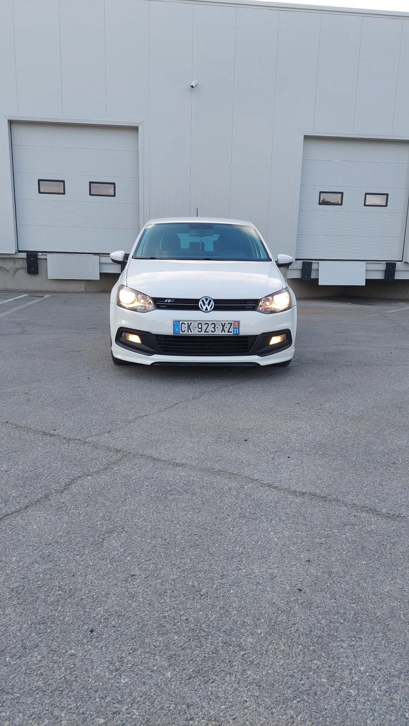 VW Polo 1.6 tdi R Line, снимка 3 - Автомобили и джипове - 52519037