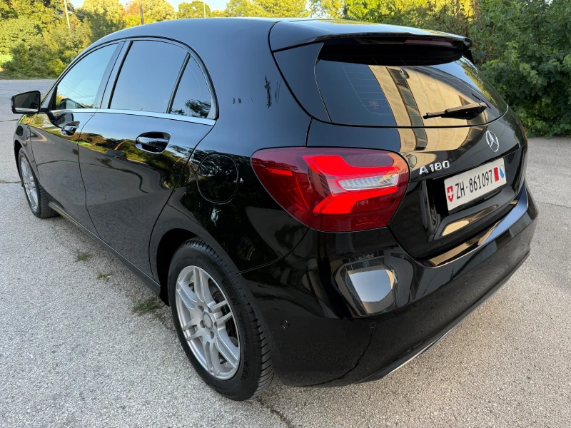 Mercedes-Benz A 180 i AUTOMATIC, снимка 5 - Автомобили и джипове - 51528145