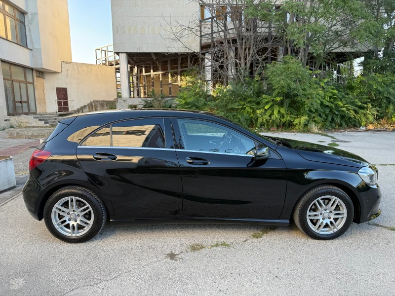 Mercedes-Benz A 180 i AUTOMATIC, снимка 3 - Автомобили и джипове - 51528145