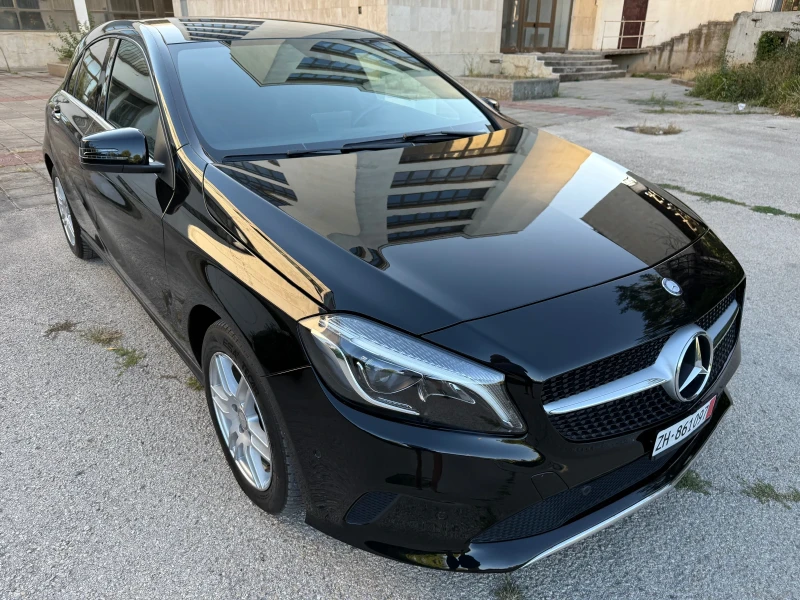 Mercedes-Benz A 180 i AUTOMATIC, снимка 2 - Автомобили и джипове - 51528145