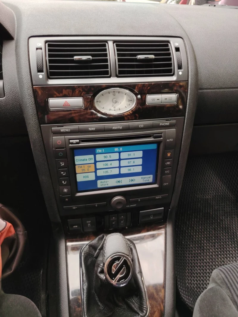 Ford Mondeo, снимка 6 - Автомобили и джипове - 52387756