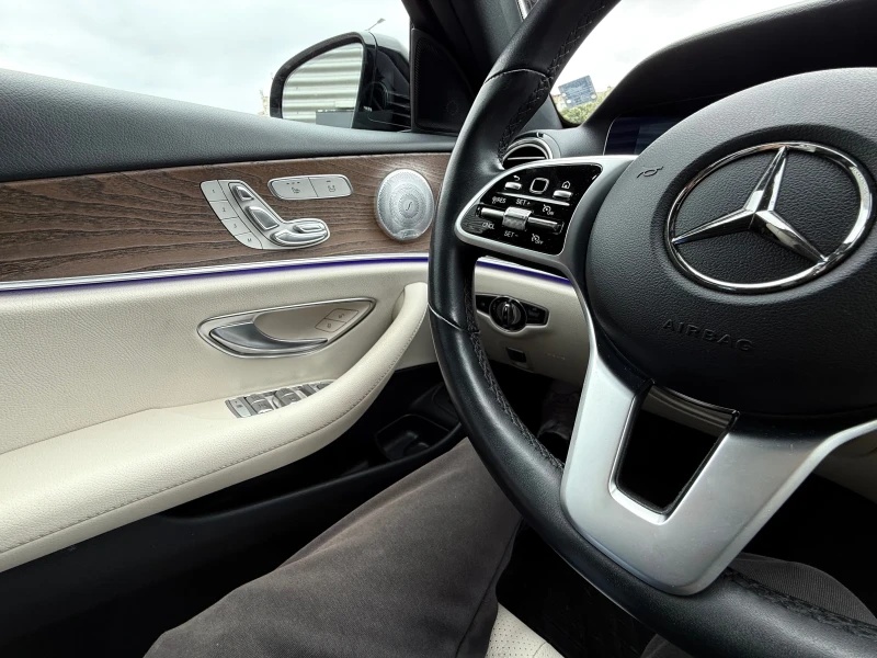 Mercedes-Benz E 350 9G-TRONIC 4matic Burmester, снимка 12 - Автомобили и джипове - 51894275