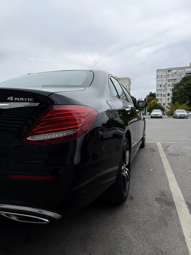 Mercedes-Benz E 350 9G-TRONIC 4matic Burmester, снимка 8 - Автомобили и джипове - 51894275