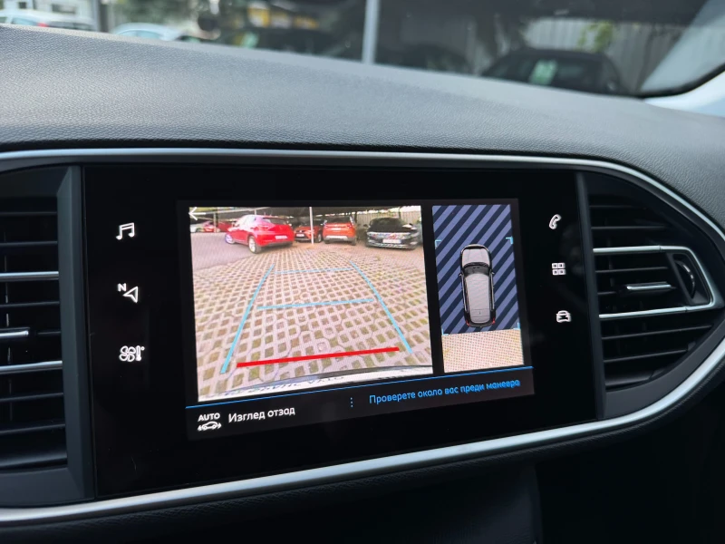 Peugeot 308 1.2 130 HP EAT8, снимка 11 - Автомобили и джипове - 52085469