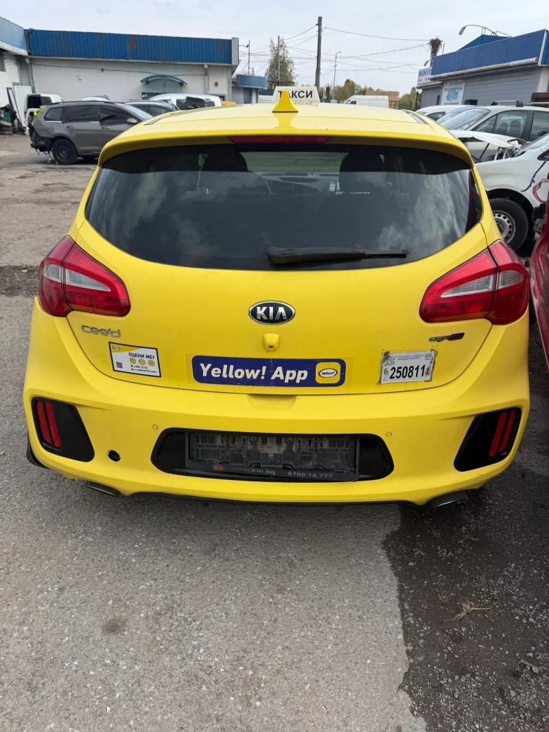 Kia Ceed, снимка 5 - Автомобили и джипове - 52148214