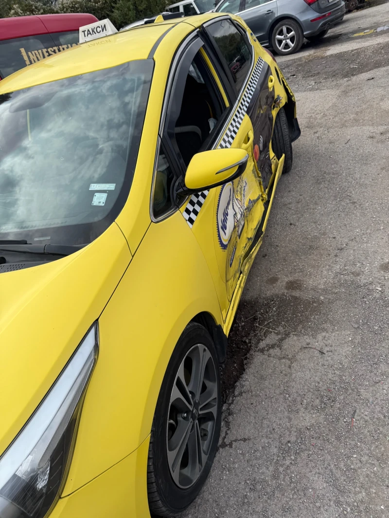 Kia Ceed, снимка 3 - Автомобили и джипове - 52148214